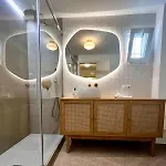 アパート Nuevo Close To Sinese Design Homes *